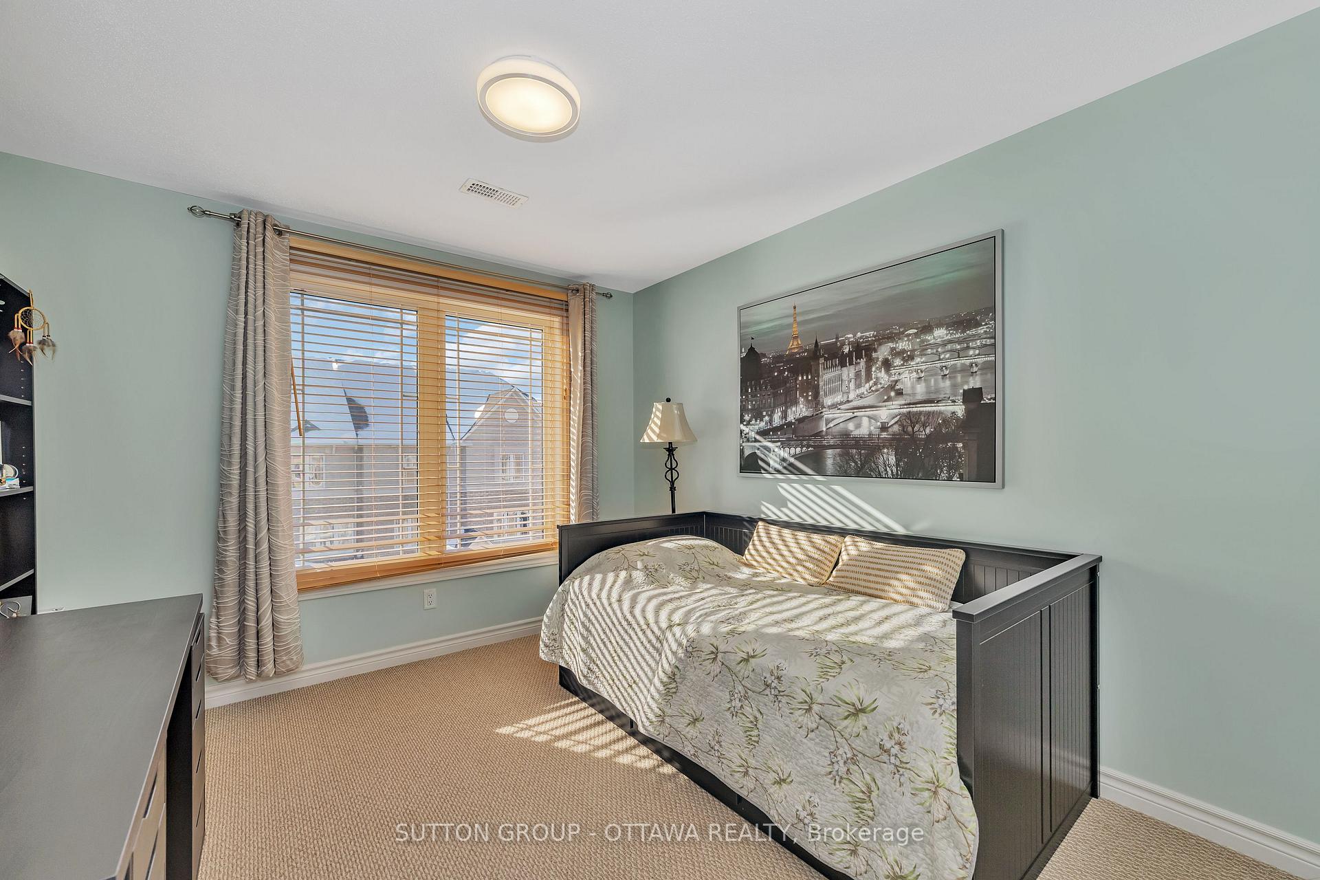 Photo 25 of Unit 8, 248 Paseo Private, Ottawa, Manordale — HOMEH