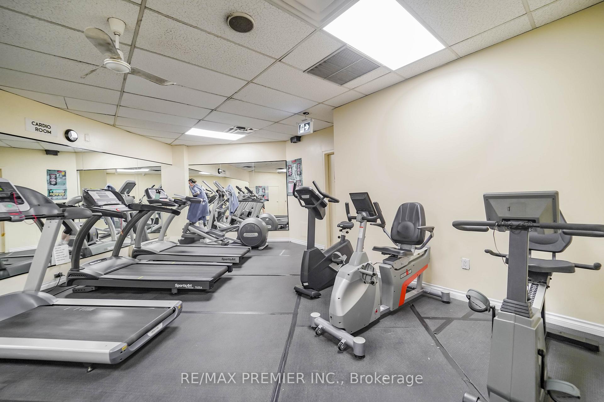 Photo 25 of Unit Unit # 1003, 390 Dixon Road, Etobicoke, Kingsview Village-The Westway — HOMEH