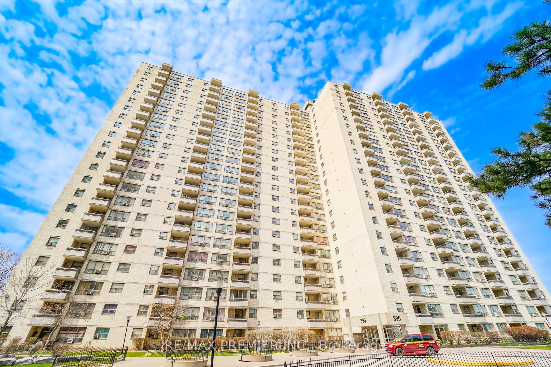 Photo 30 of Unit Unit # 1003, 390 Dixon Road, Etobicoke, Kingsview Village-The Westway — HOMEH