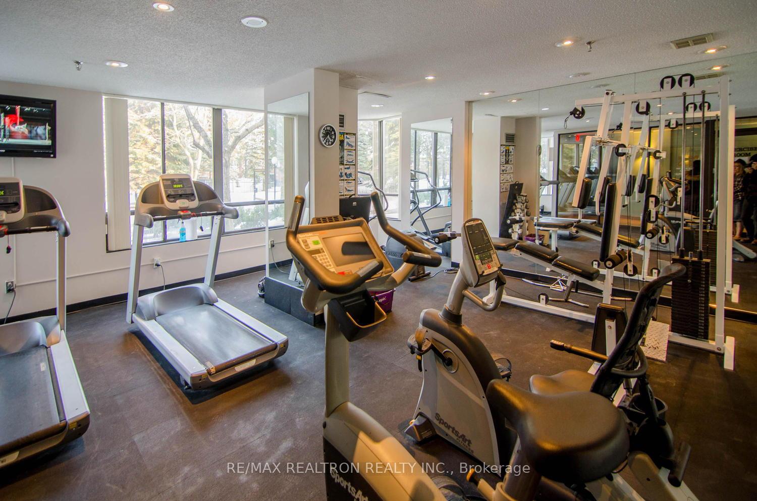 Photo 10 of Unit Ph17, 7601 Bathurst Street, Vaughan, Crestwood-Springfarm-Yorkhill — HOMEH