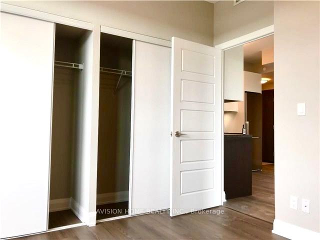 Photo 15 of Unit 818, 15 Water Walk Drive, Markham, Unionville — HOMEH