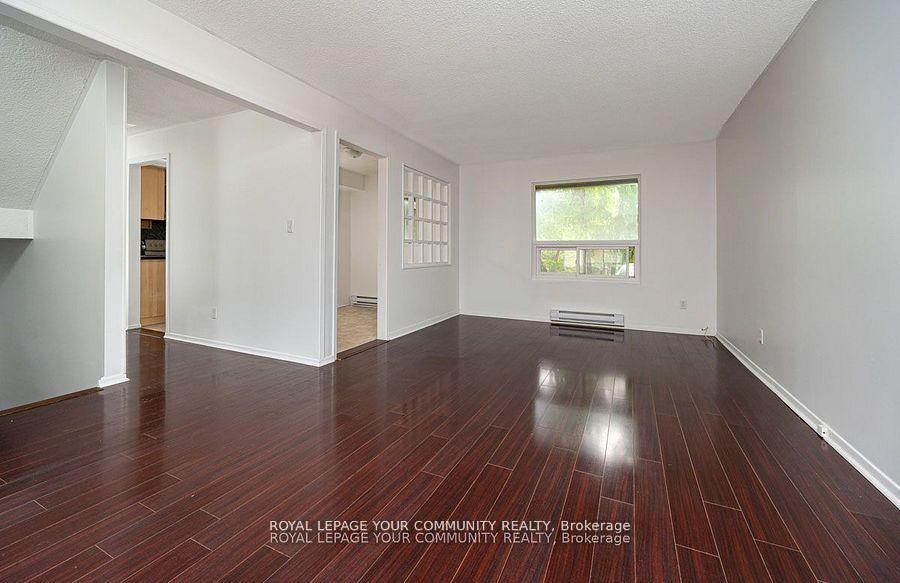 Photo 4 of Unit 12, 97 Henderson Avenue, Markham, Grandview — HOMEH