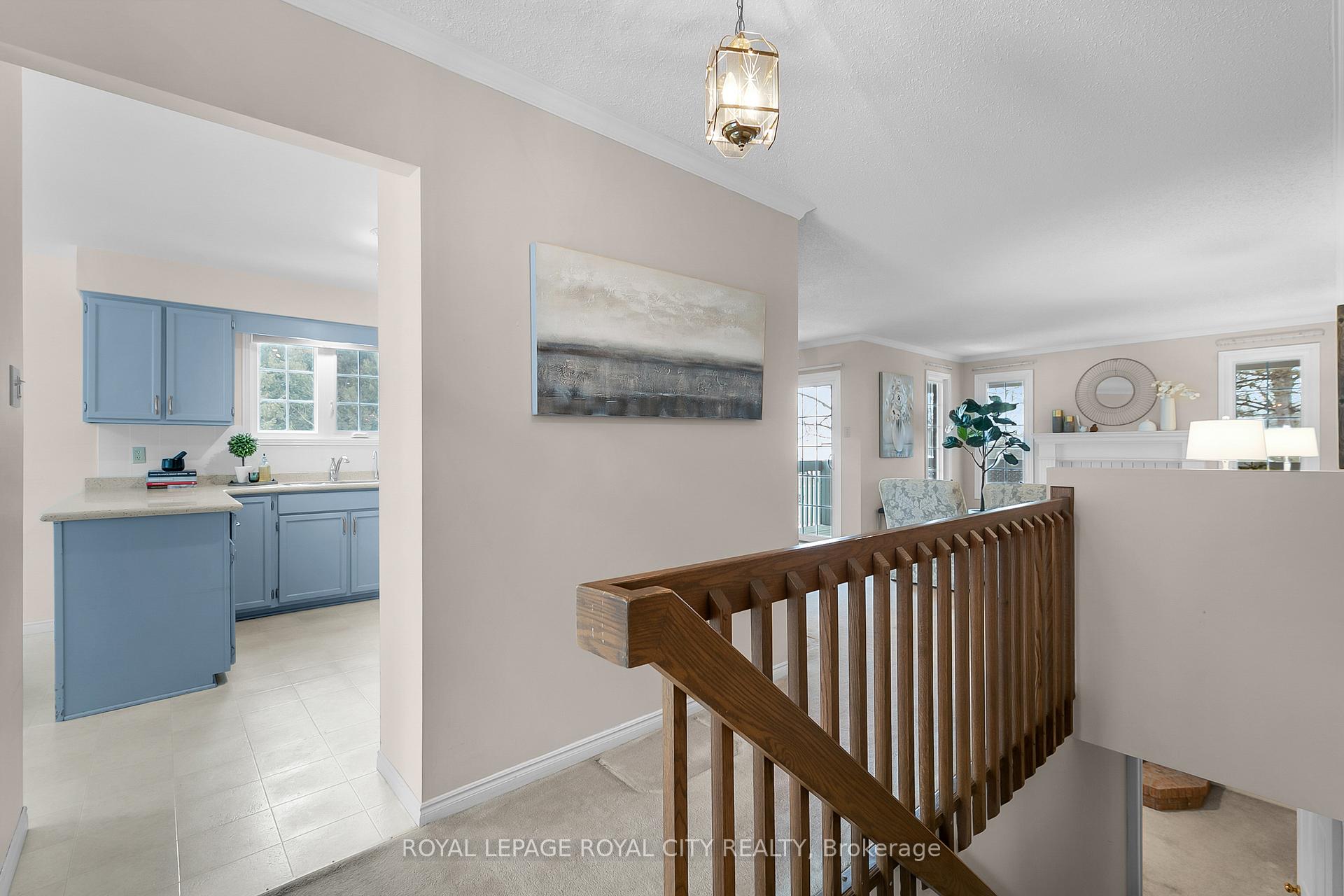 Photo 4 of Unit 1, 96 Woodlawn Road E, Guelph, Victoria North — HOMEH