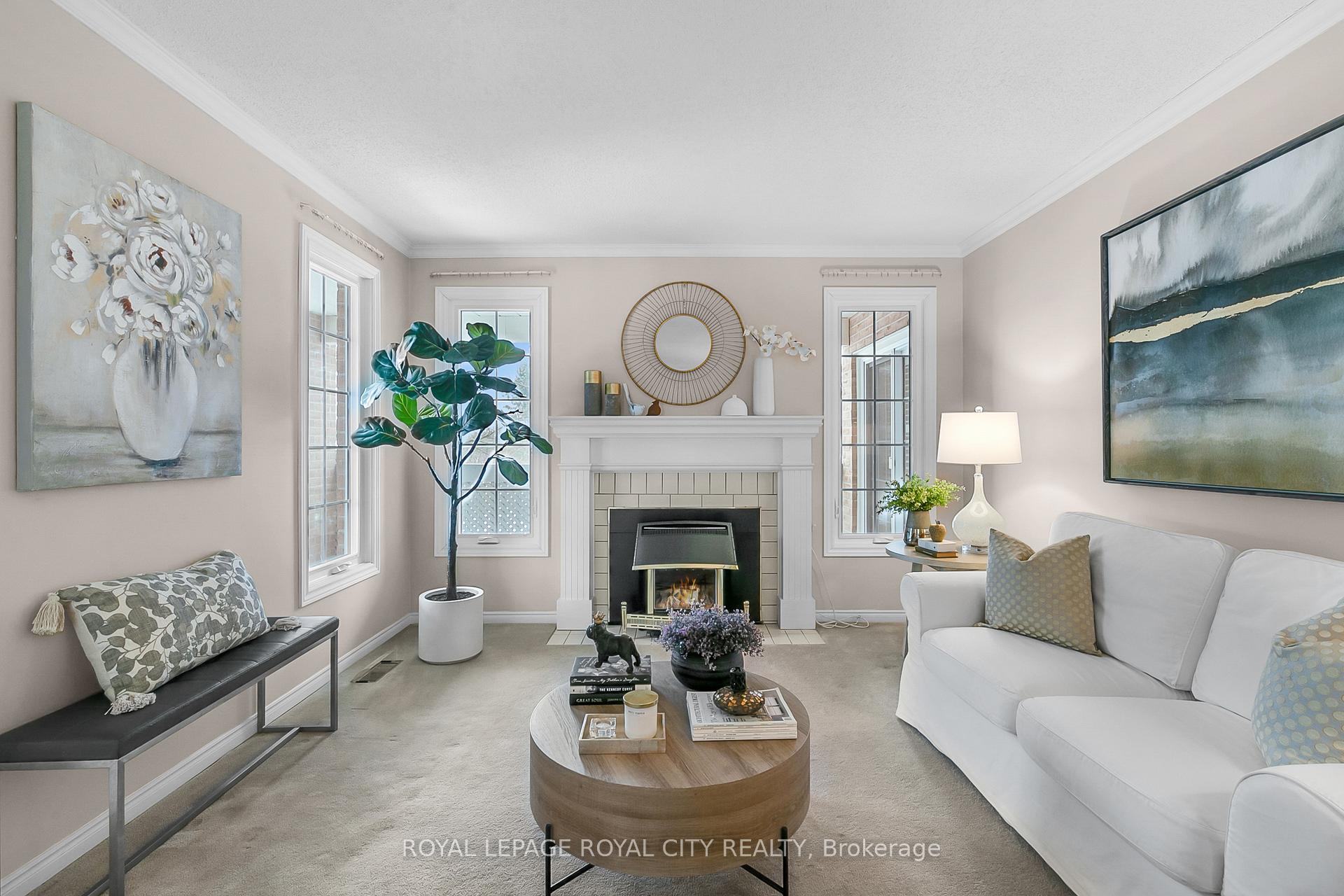 Photo 12 of Unit 1, 96 Woodlawn Road E, Guelph, Victoria North — HOMEH