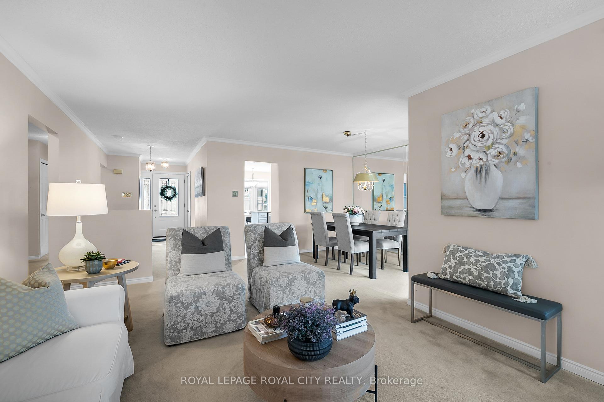 Photo 14 of Unit 1, 96 Woodlawn Road E, Guelph, Victoria North — HOMEH