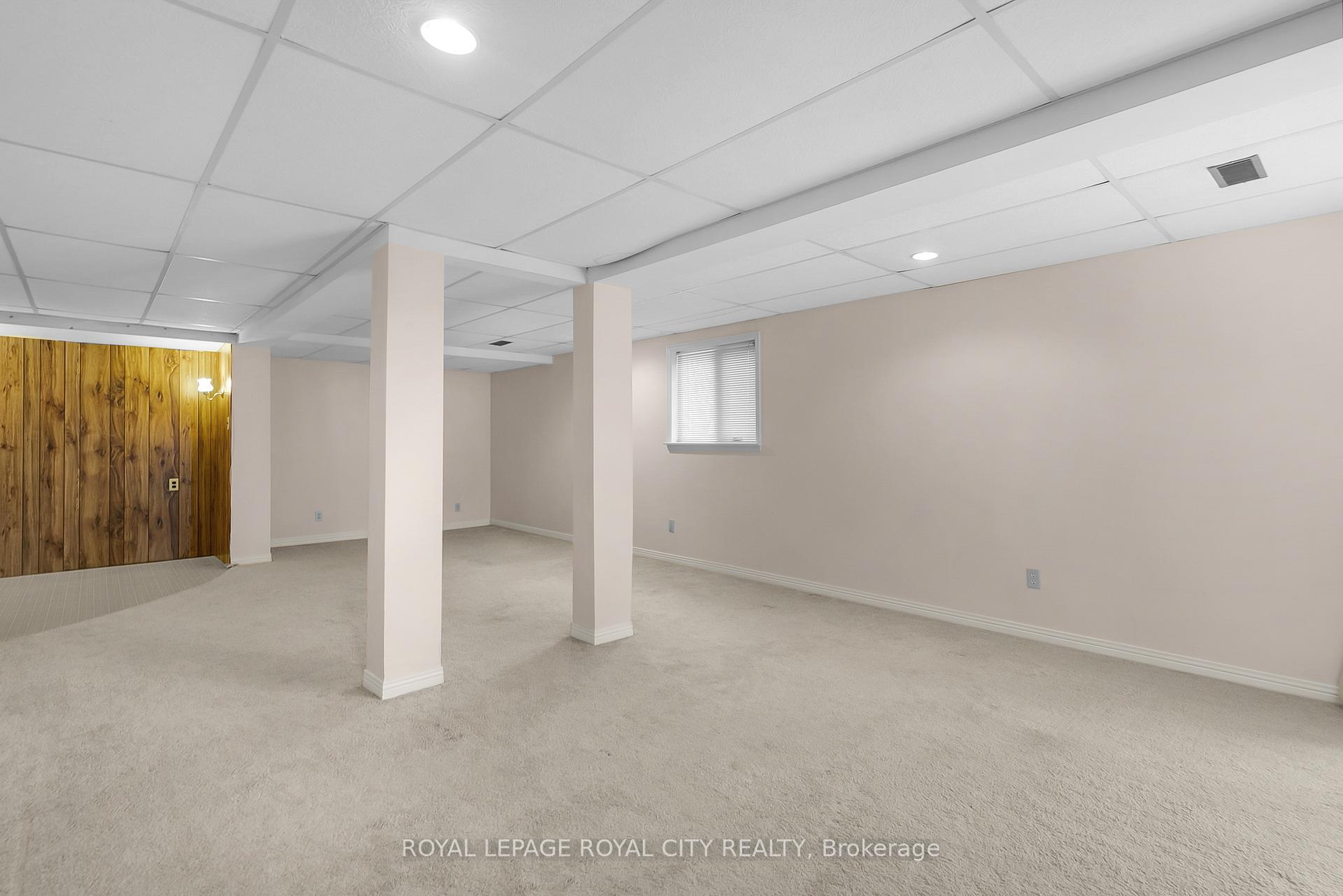 Photo 23 of Unit 1, 96 Woodlawn Road E, Guelph, Victoria North — HOMEH