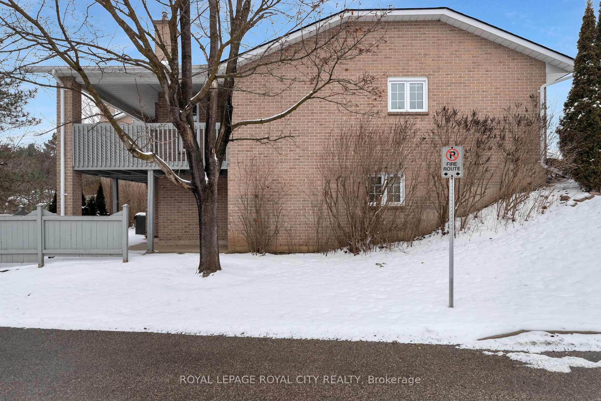 Photo 31 of Unit 1, 96 Woodlawn Road E, Guelph, Victoria North — HOMEH