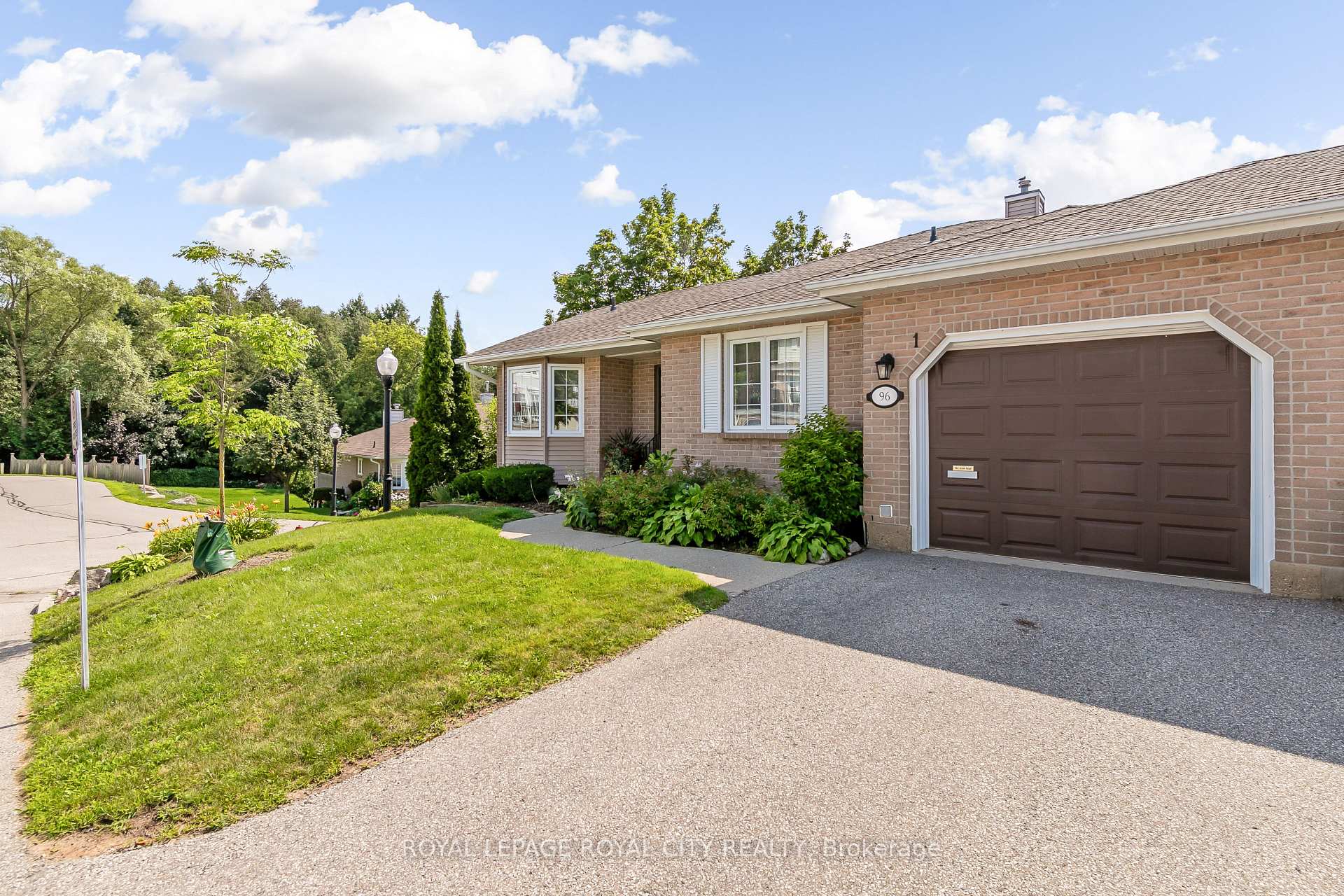 Photo 35 of Unit 1, 96 Woodlawn Road E, Guelph, Victoria North — HOMEH