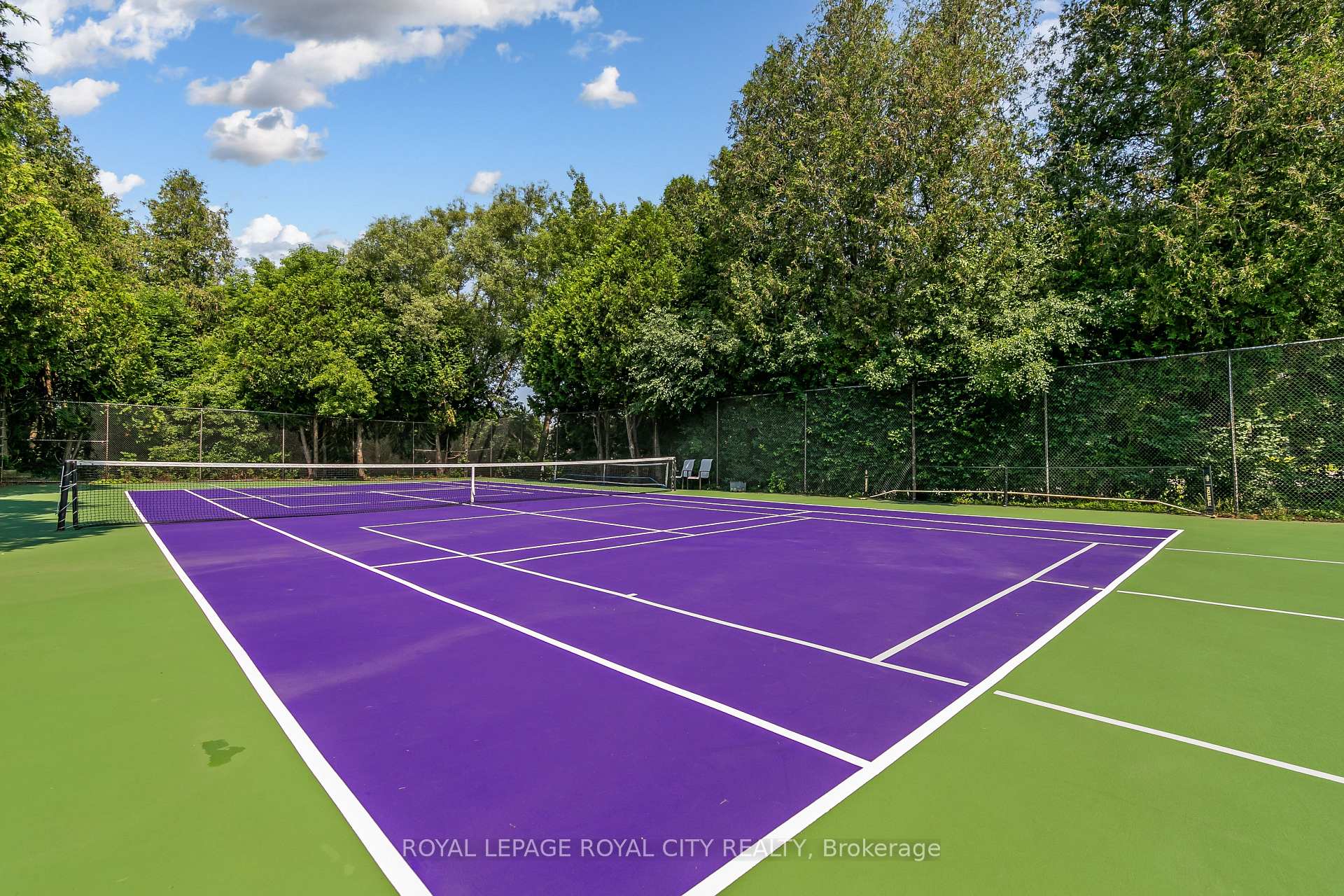 Photo 36 of Unit 1, 96 Woodlawn Road E, Guelph, Victoria North — HOMEH