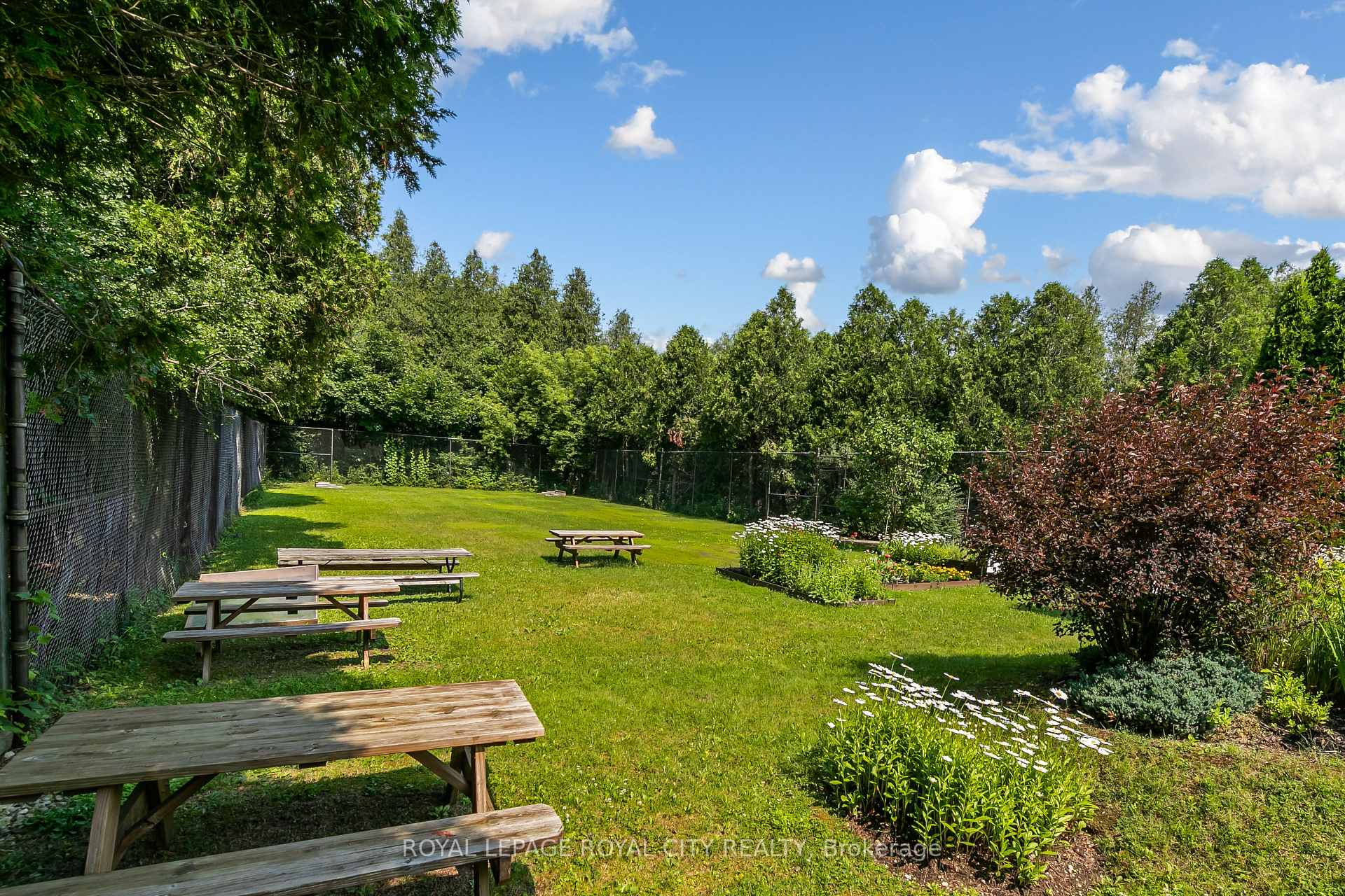 Photo 38 of Unit 1, 96 Woodlawn Road E, Guelph, Victoria North — HOMEH