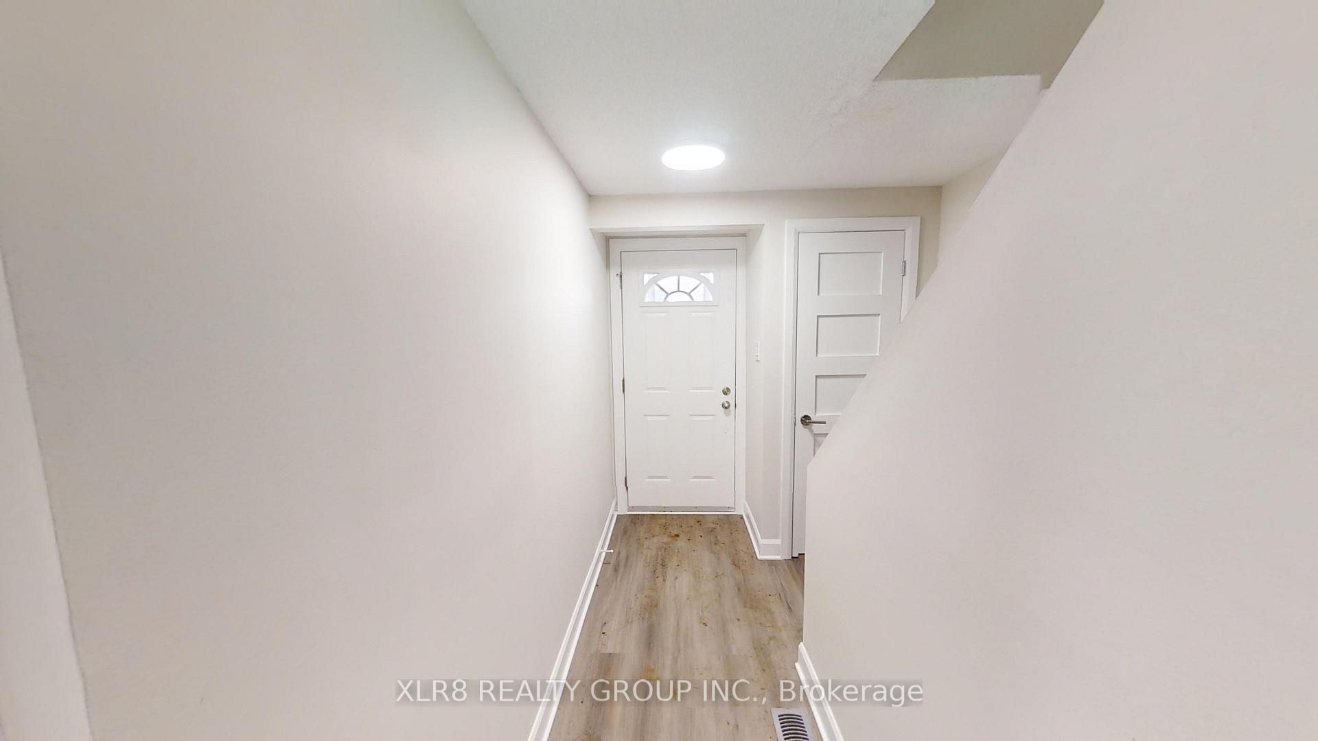 Photo 4 of Unit 102, 1045 Morrison Drive, Ottawa, Redwood Park — HOMEH