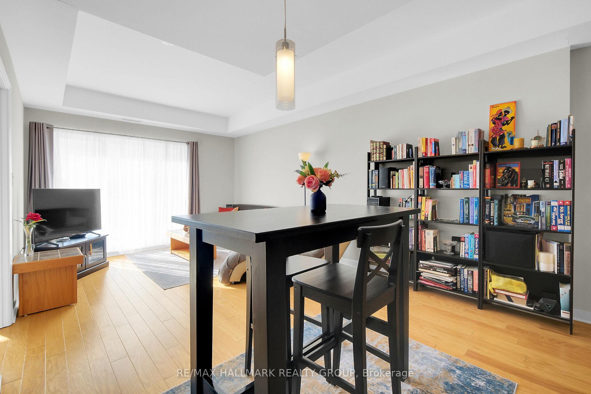 Photo 13 of Unit 208, 310 Centrum Boulevard, Ottawa, Bilberry Creek/Queenswood Heights — HOMEH