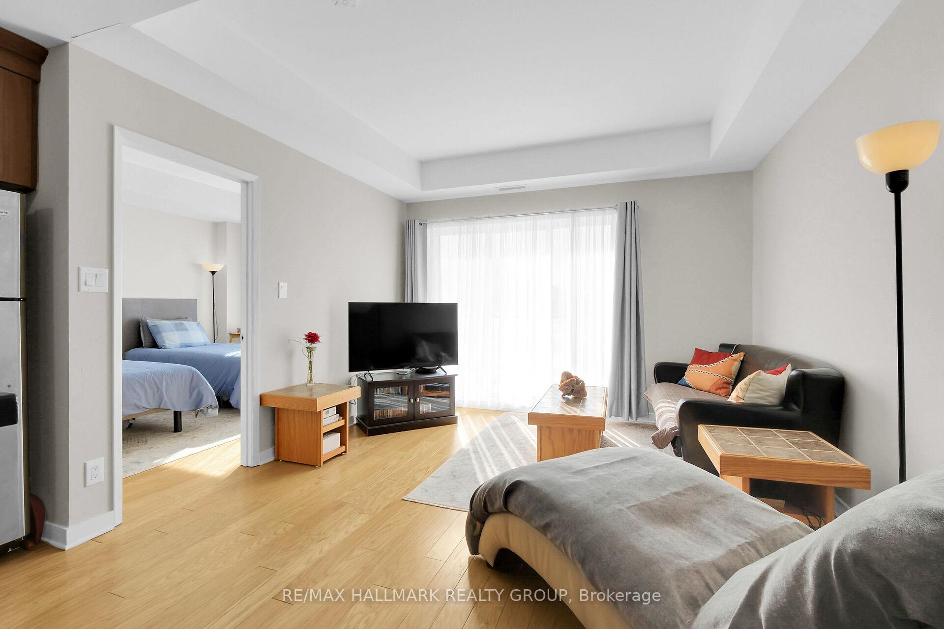 Photo 16 of Unit 208, 310 Centrum Boulevard, Ottawa, Bilberry Creek/Queenswood Heights — HOMEH