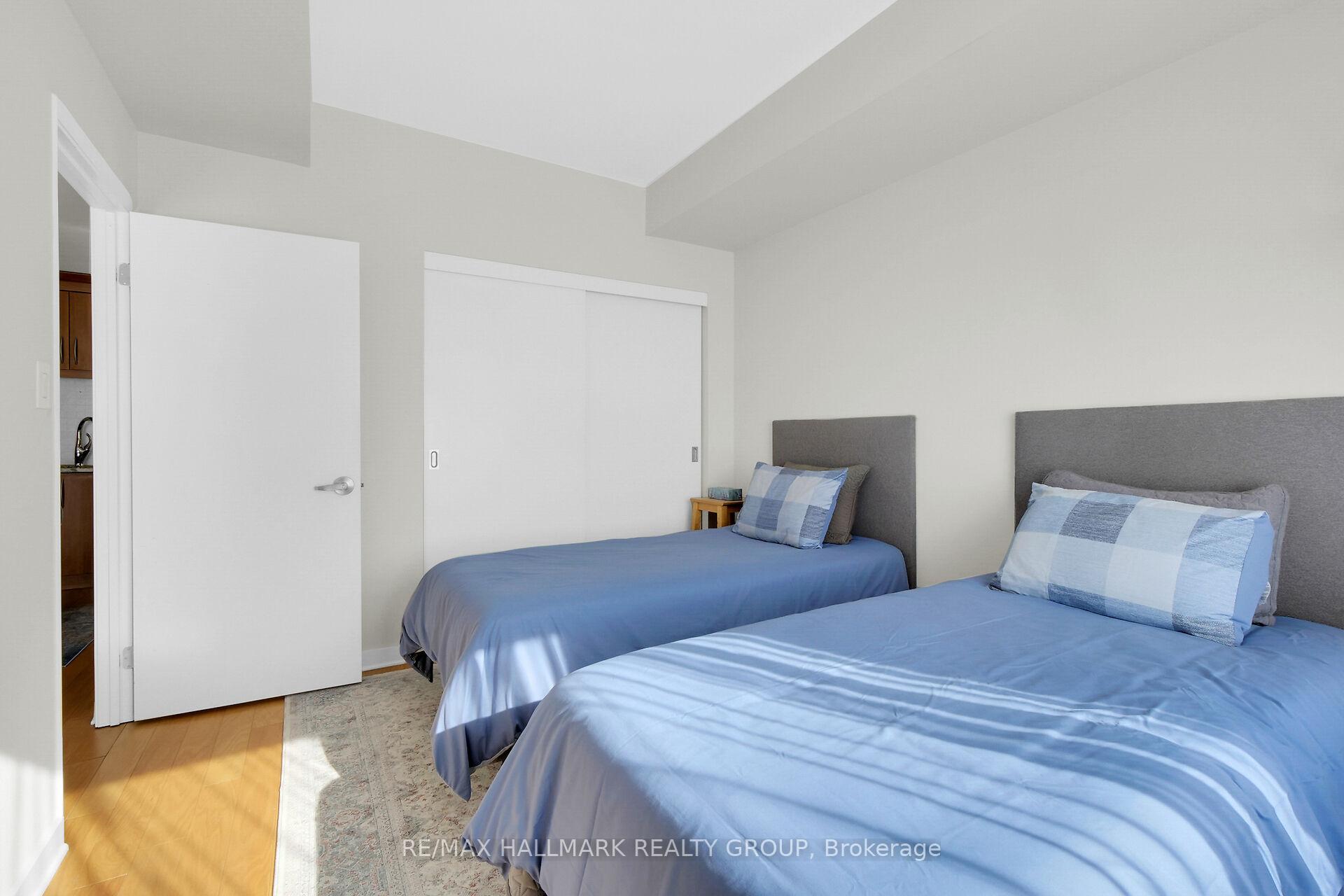 Photo 17 of Unit 208, 310 Centrum Boulevard, Ottawa, Bilberry Creek/Queenswood Heights — HOMEH