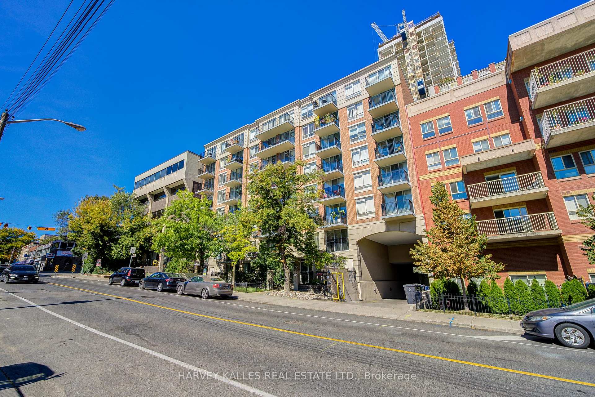 Front of Unit 210, 260 Merton Street