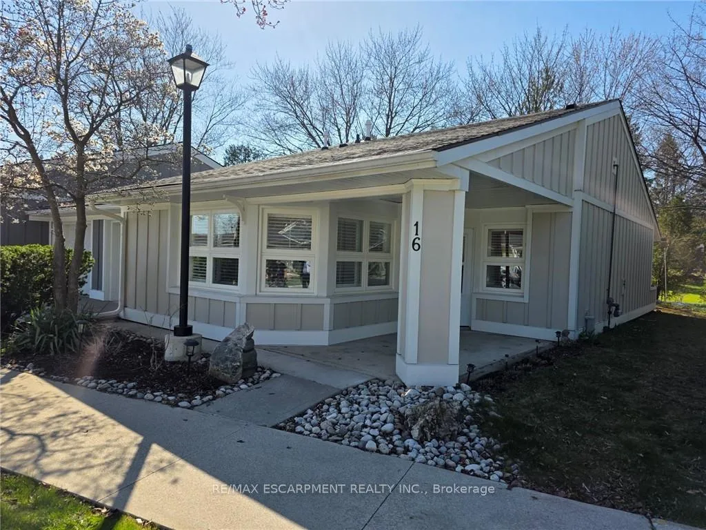 Photo 2 of 16 Sister Varga Terrace, Hamilton, Kennedy — HOMEH