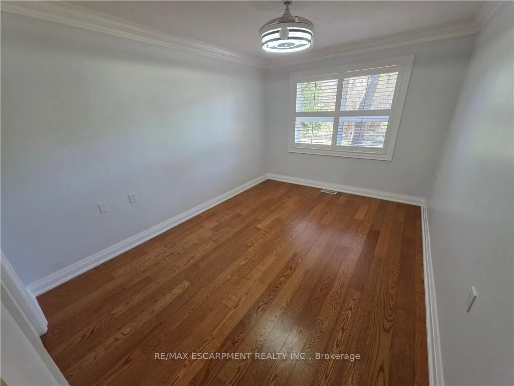 Photo 10 of 16 Sister Varga Terrace, Hamilton, Kennedy — HOMEH