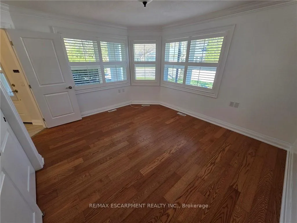 Photo 12 of 16 Sister Varga Terrace, Hamilton, Kennedy — HOMEH