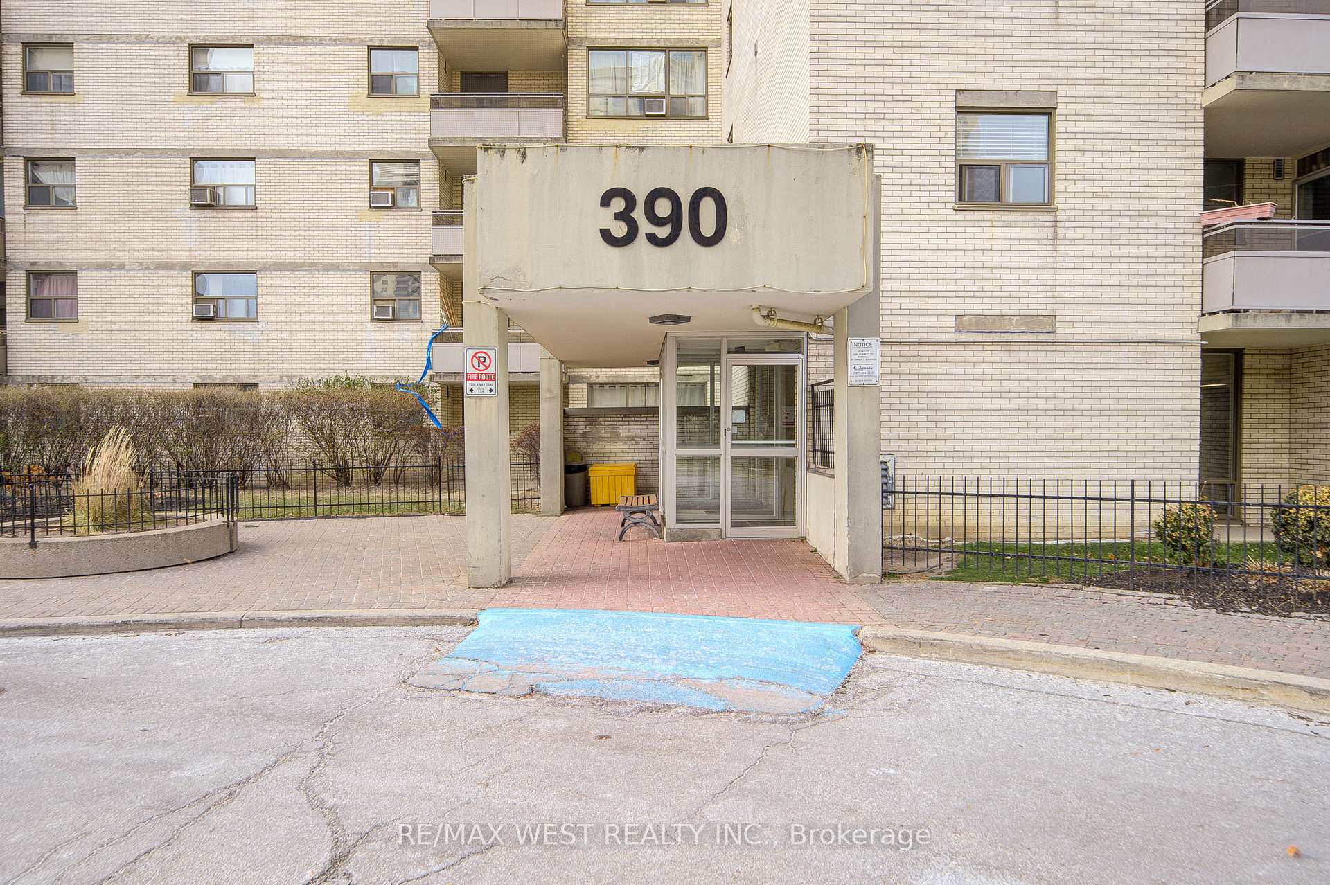 Front of Unit 2208, 390 Dixon Road