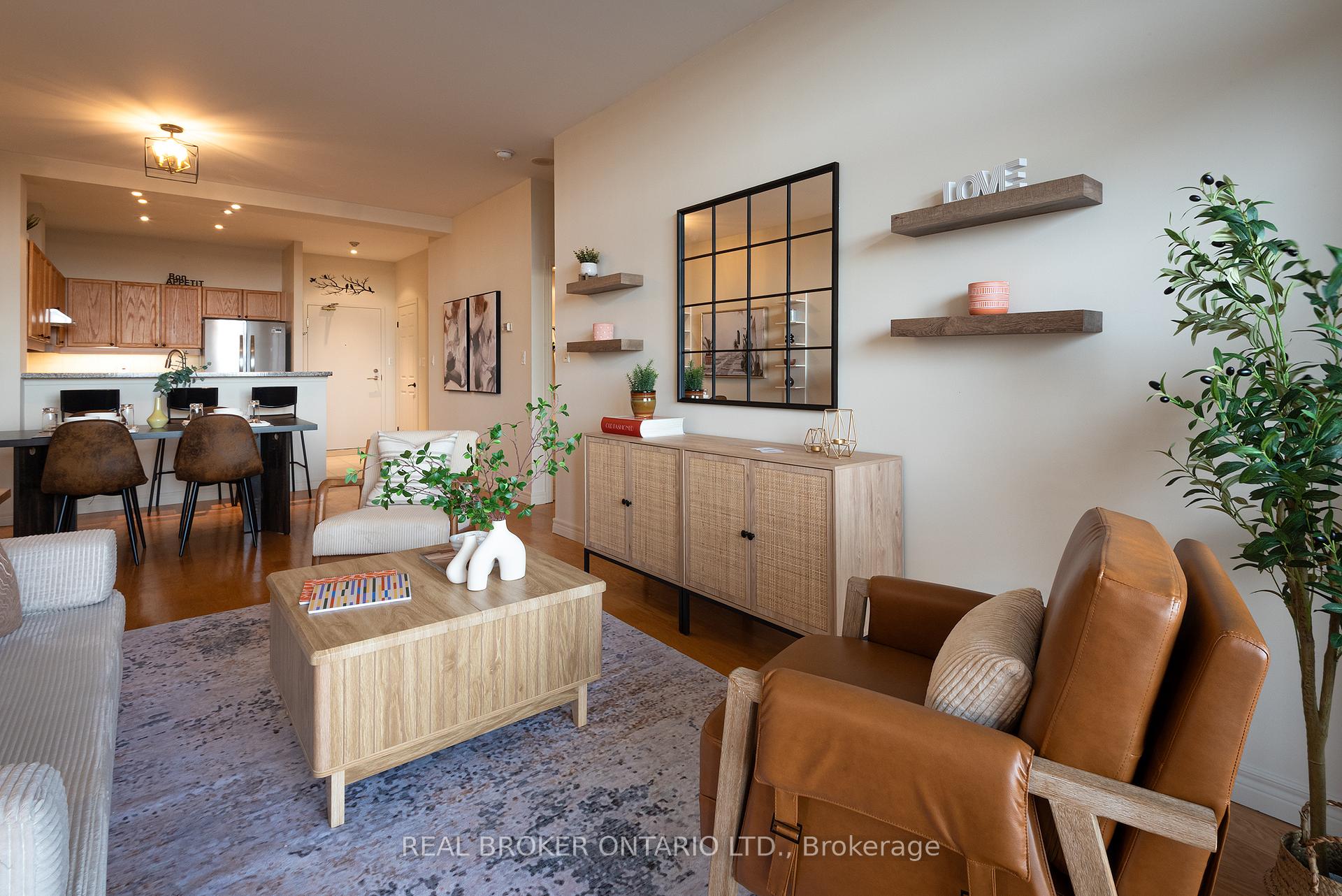 Photo 3 of Unit 404, 1 Leaside Park Drive, Toronto, Thorncliffe Park — HOMEH