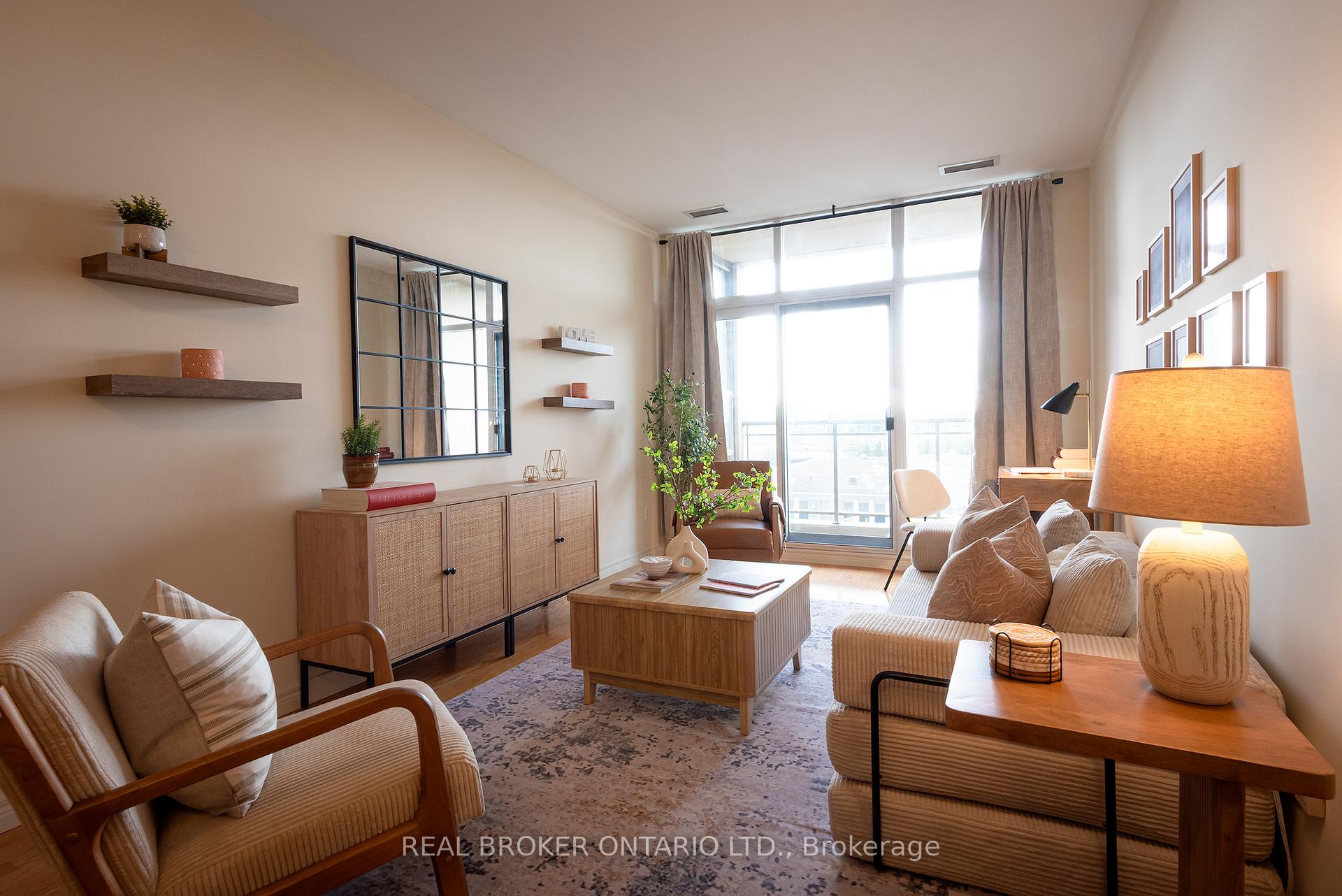 Photo 5 of Unit 404, 1 Leaside Park Drive, Toronto, Thorncliffe Park — HOMEH