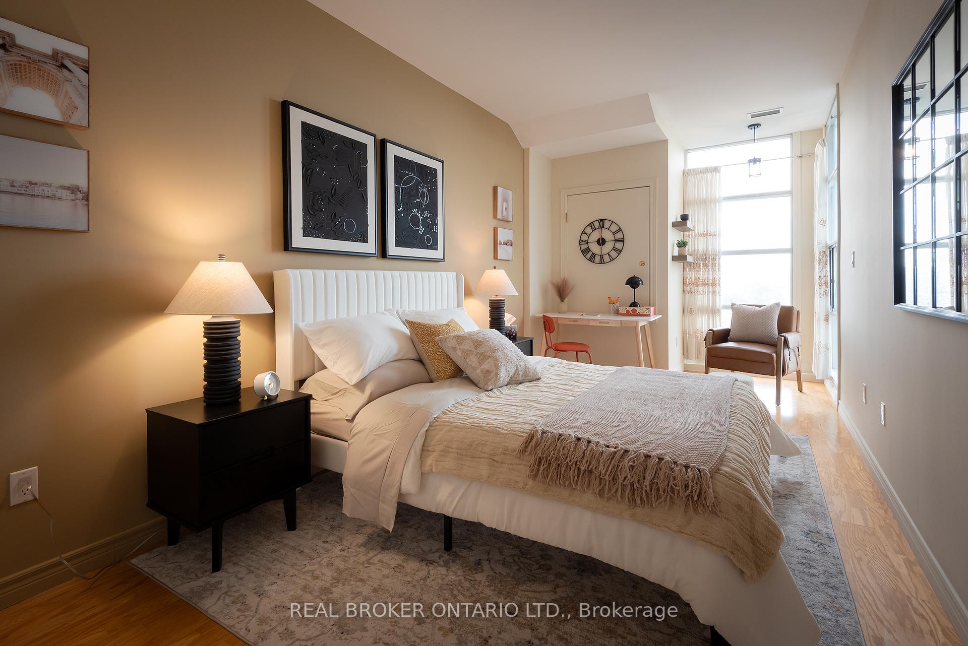 Photo 13 of Unit 404, 1 Leaside Park Drive, Toronto, Thorncliffe Park — HOMEH