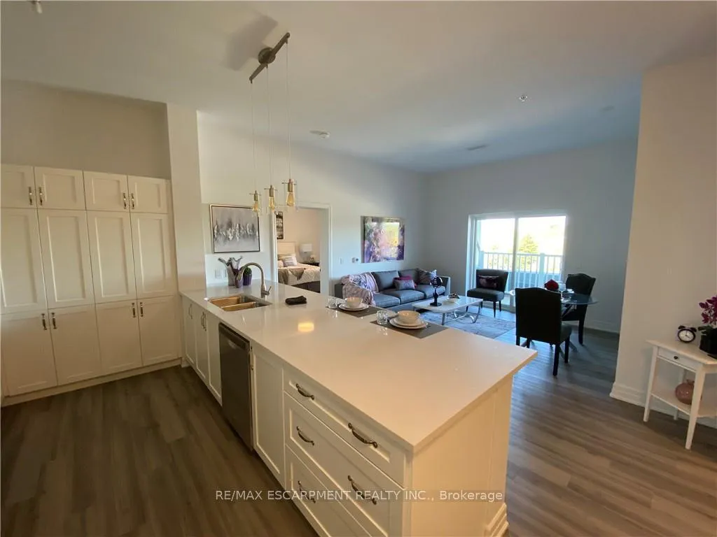 Photo 3 of Unit 403, 39 Sister Varga Terrace, Hamilton, Kennedy — HOMEH