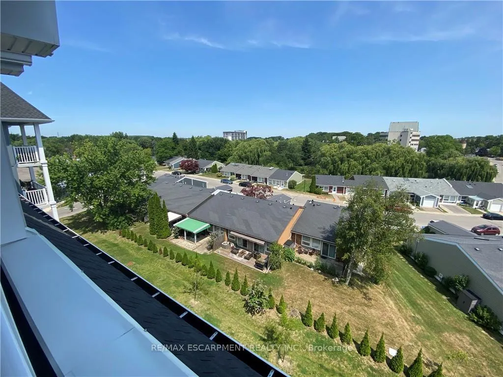 Photo 12 of Unit 403, 39 Sister Varga Terrace, Hamilton, Kennedy — HOMEH