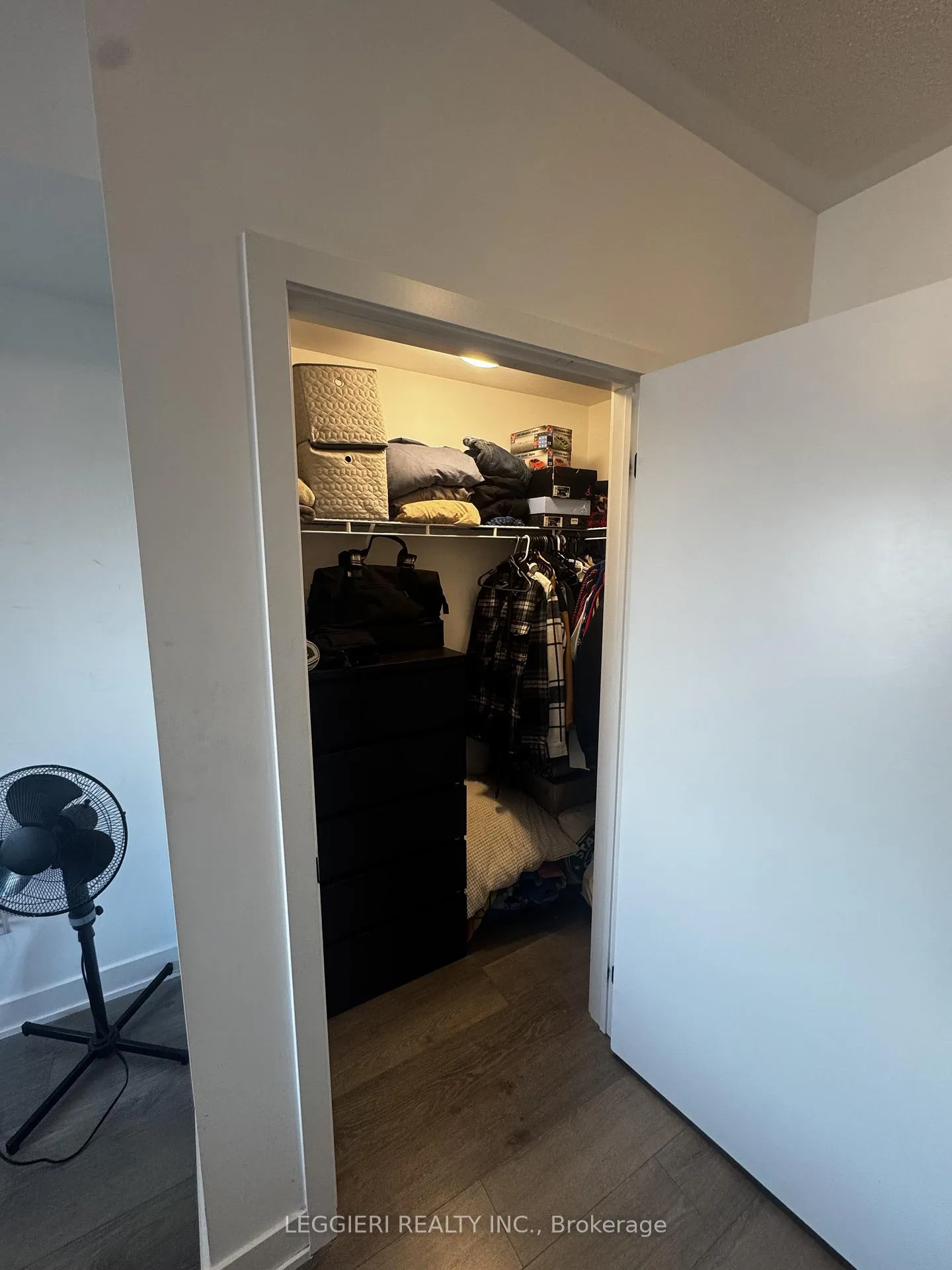 Photo 14 of Unit 615, 4 Spice Way, Barrie, Rural Barrie Southeast — HOMEH