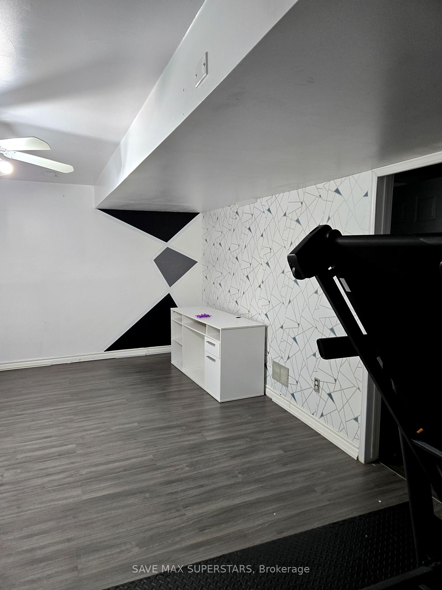 Photo 9 of 94 Wessenger Drive, Barrie, Holly — HOMEH