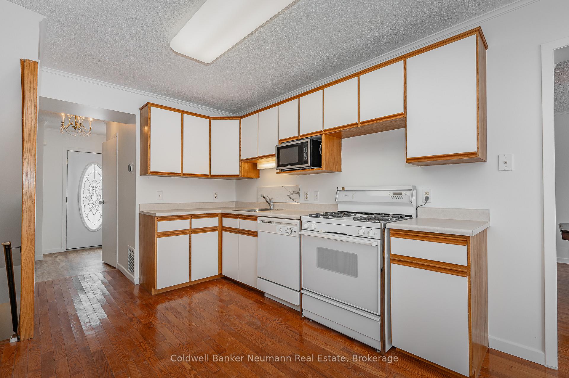 Photo 9 of Unit 173, 295 Water Street, Guelph, Dovercliffe Park/Old University — HOMEH