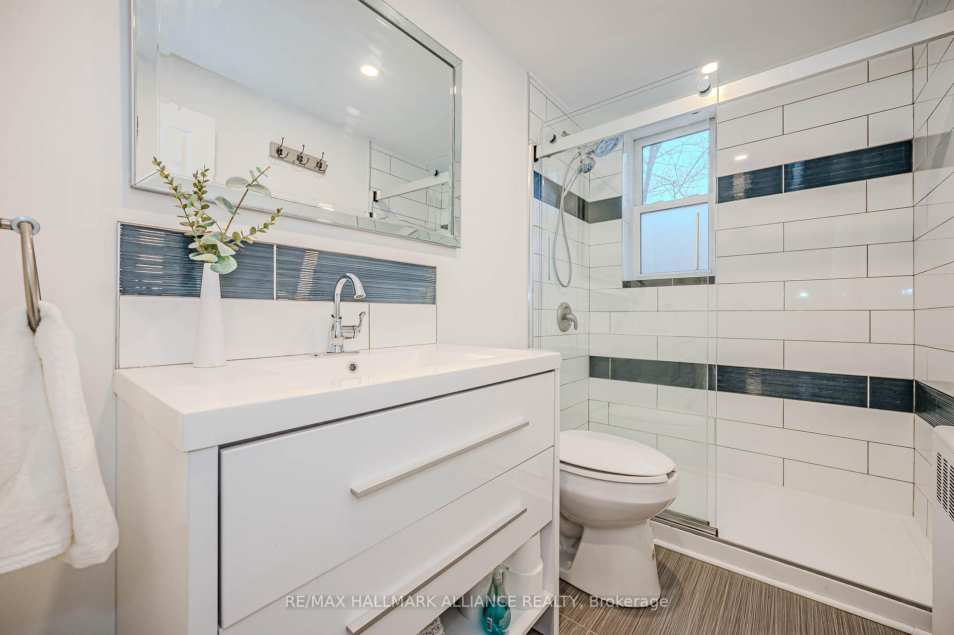 Photo 12 of Unit 3, 802 King Street W, Hamilton, Westdale — HOMEH