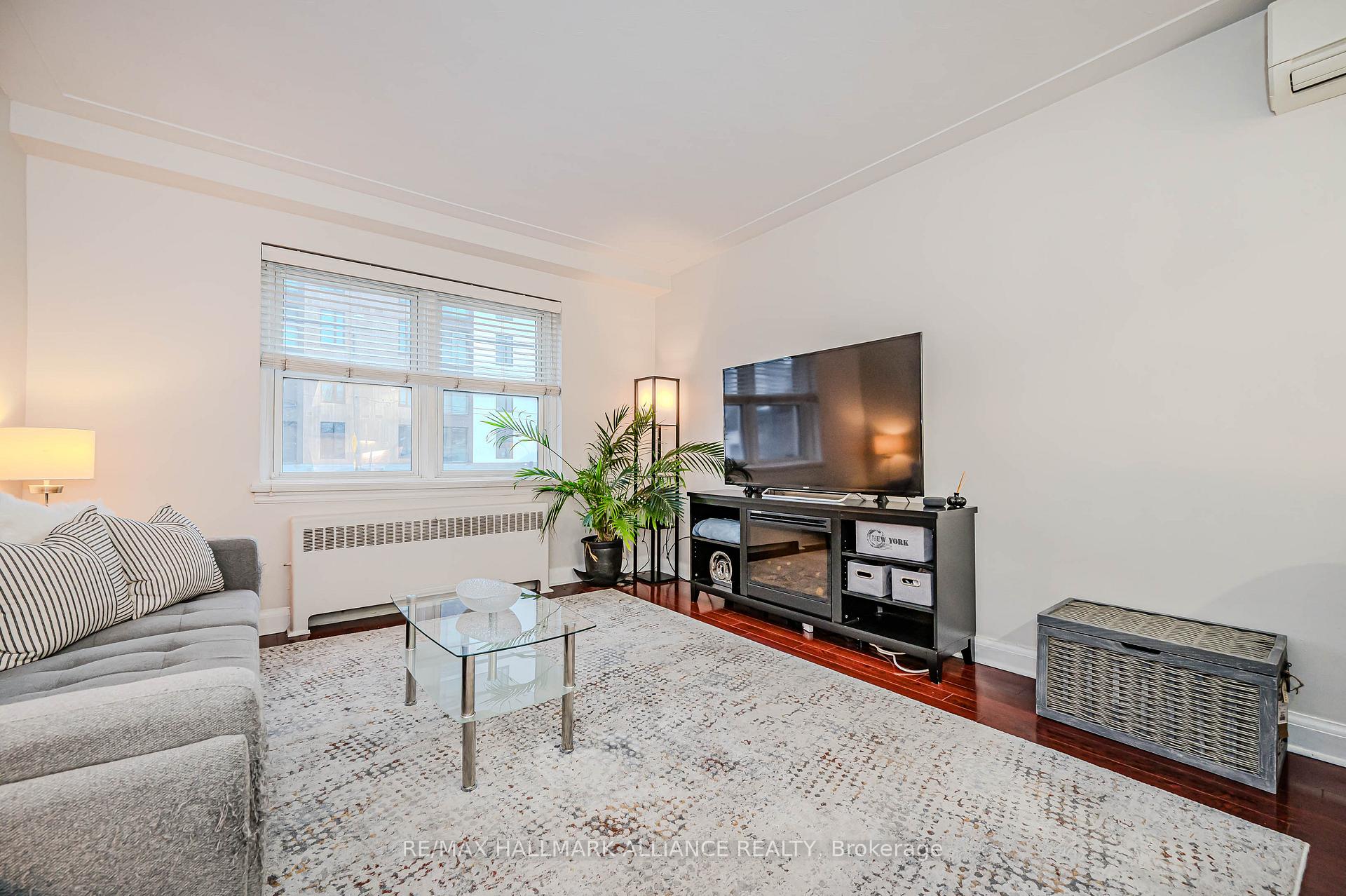 Photo 22 of Unit 3, 802 King Street W, Hamilton, Westdale — HOMEH