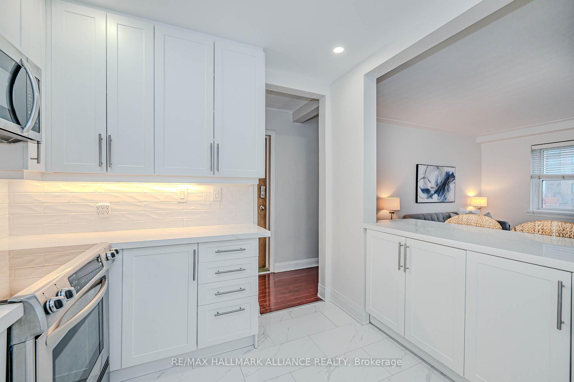 Photo 29 of Unit 3, 802 King Street W, Hamilton, Westdale — HOMEH