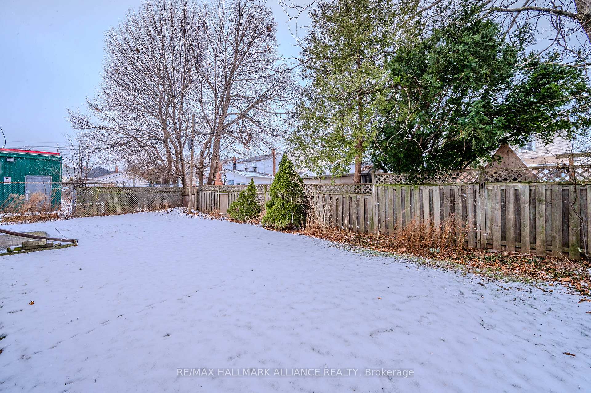 Photo 47 of Unit 3, 802 King Street W, Hamilton, Westdale — HOMEH