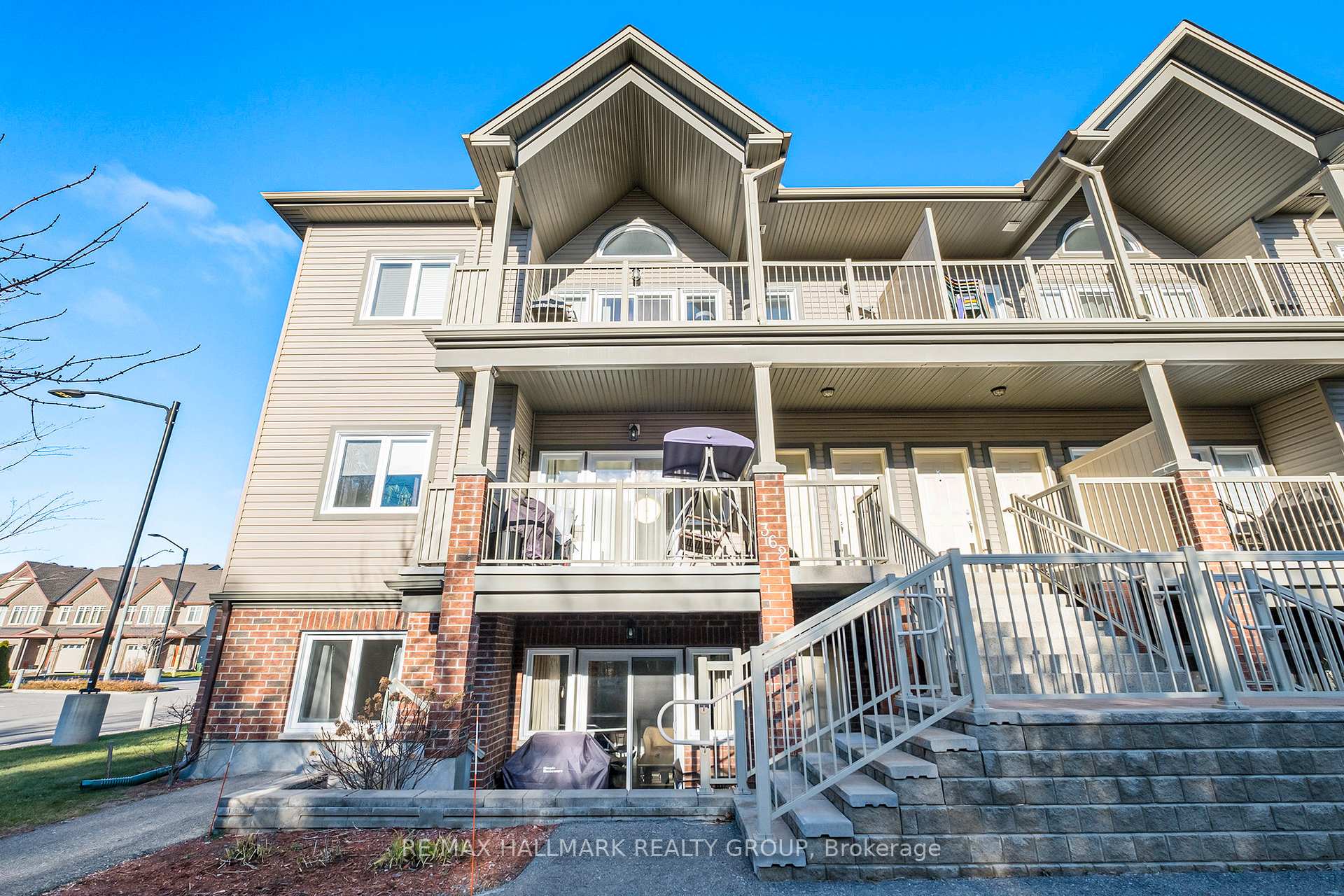Front of Unit I, 362 Wood Acres Grove