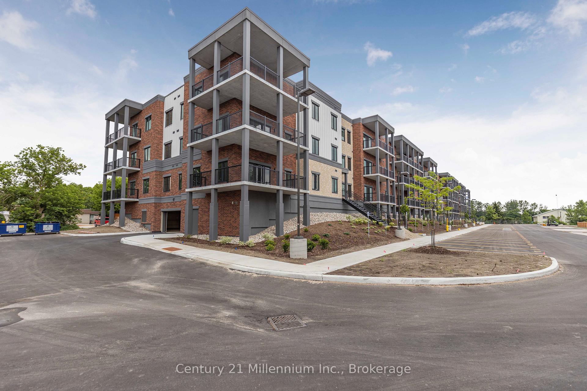 Photo 17 of Unit 214, 121 Mary Street, Clearview, Creemore — HOMEH