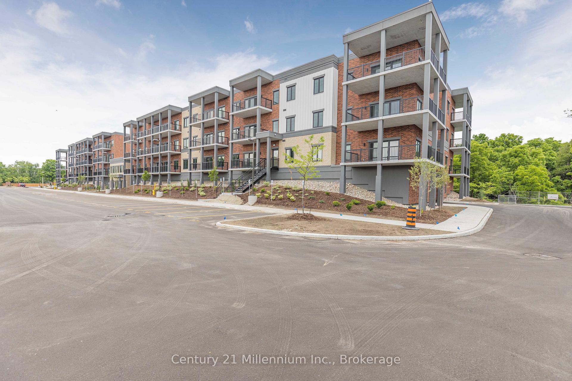 Photo 18 of Unit 214, 121 Mary Street, Clearview, Creemore — HOMEH