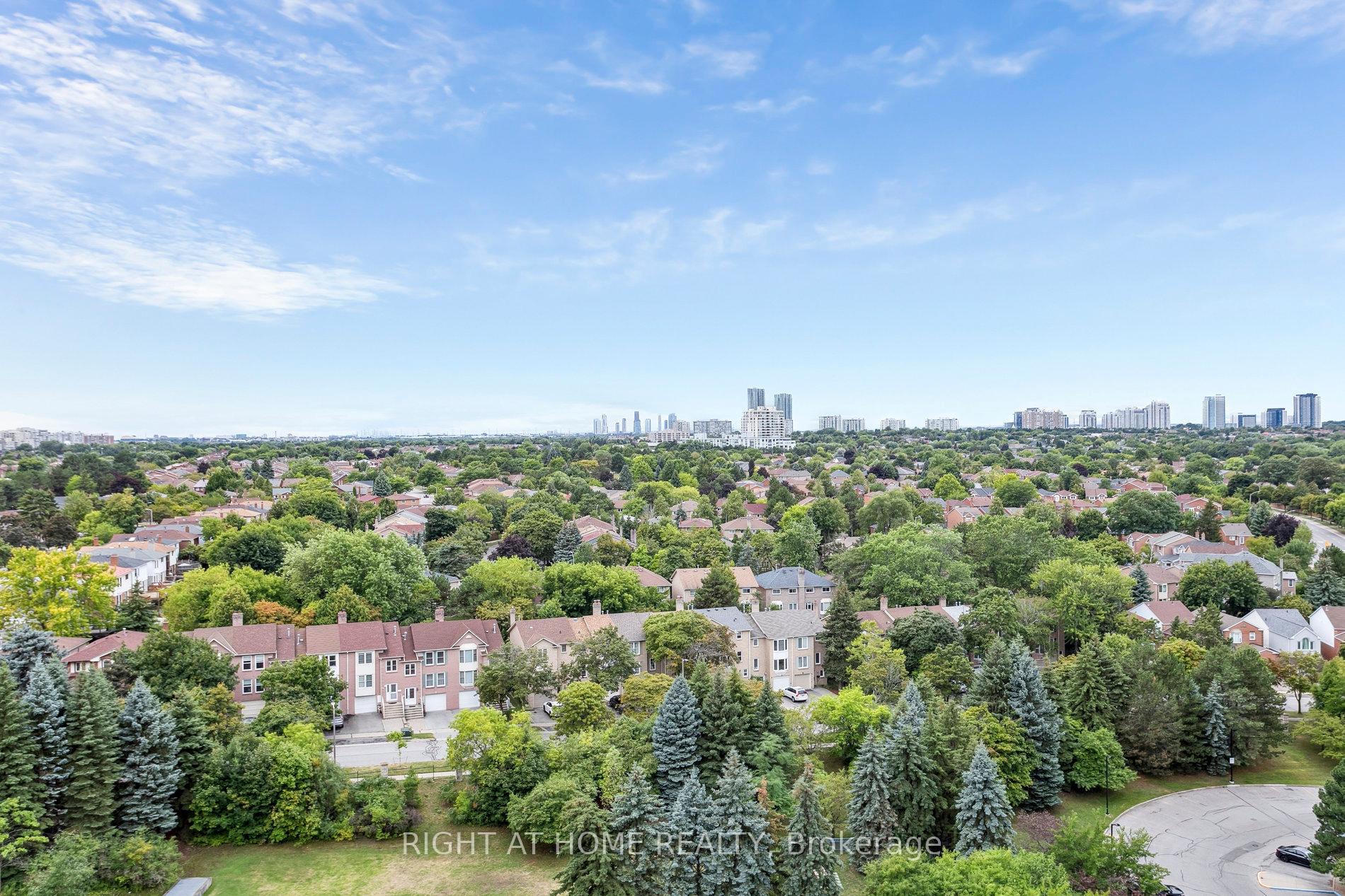 Photo 17 of Unit 1611, 7300 Yonge Street, Vaughan, Crestwood-Springfarm-Yorkhill — HOMEH