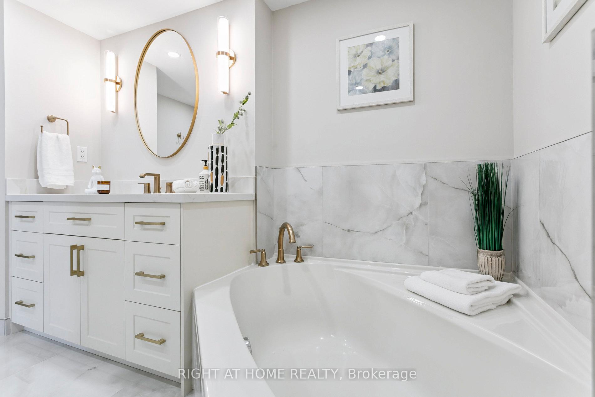 Photo 22 of Unit 1611, 7300 Yonge Street, Vaughan, Crestwood-Springfarm-Yorkhill — HOMEH