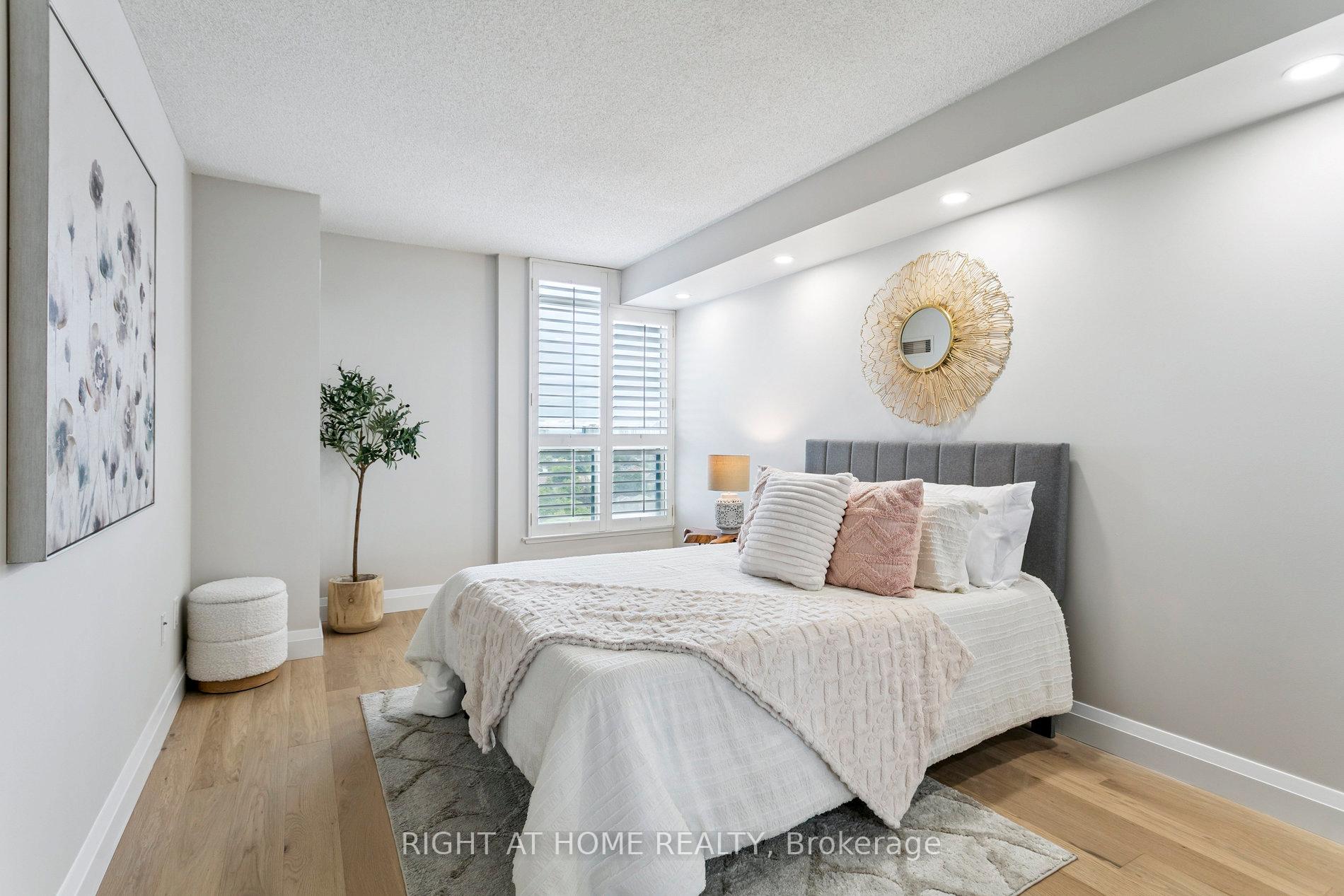 Photo 24 of Unit 1611, 7300 Yonge Street, Vaughan, Crestwood-Springfarm-Yorkhill — HOMEH