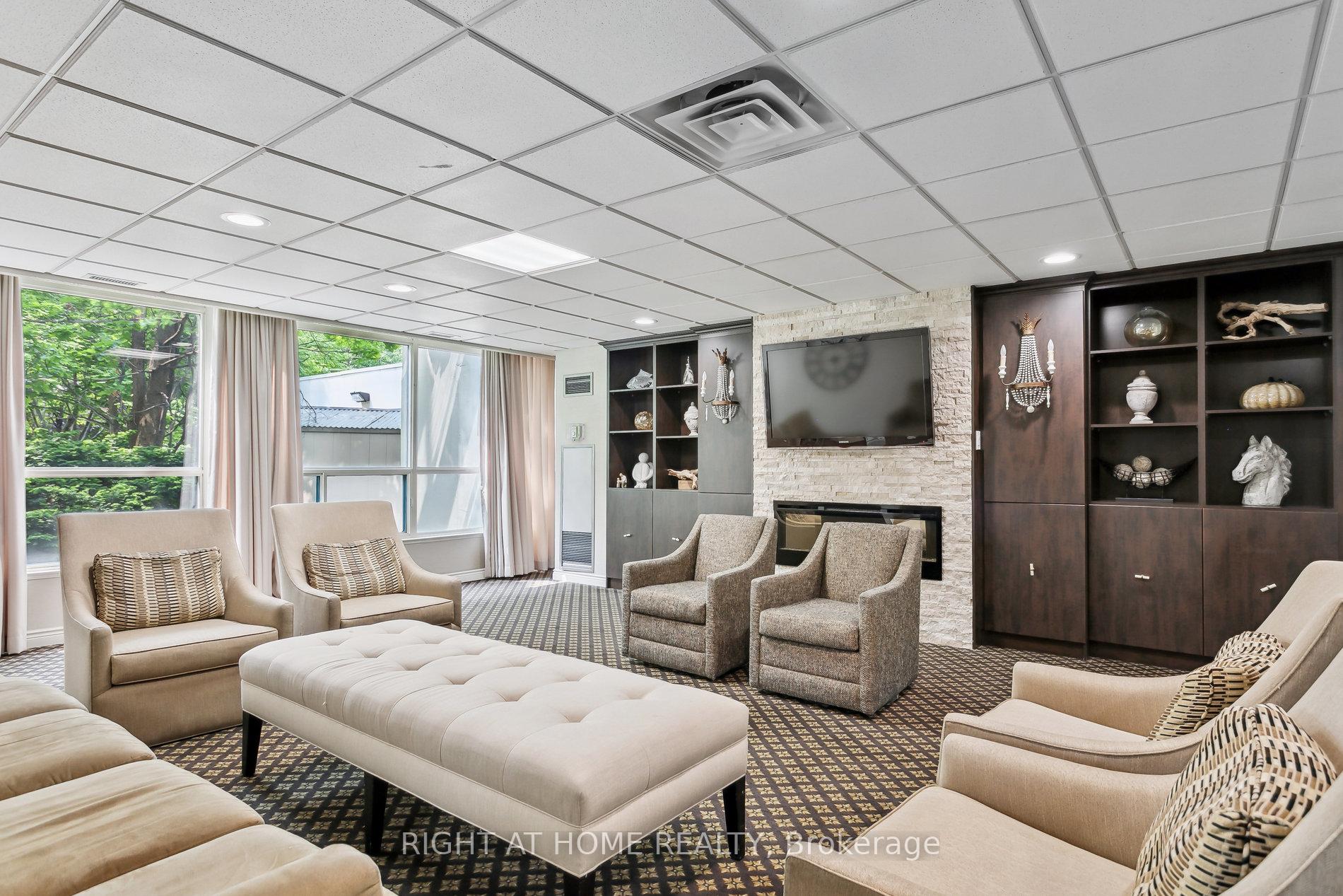Photo 34 of Unit 1611, 7300 Yonge Street, Vaughan, Crestwood-Springfarm-Yorkhill — HOMEH