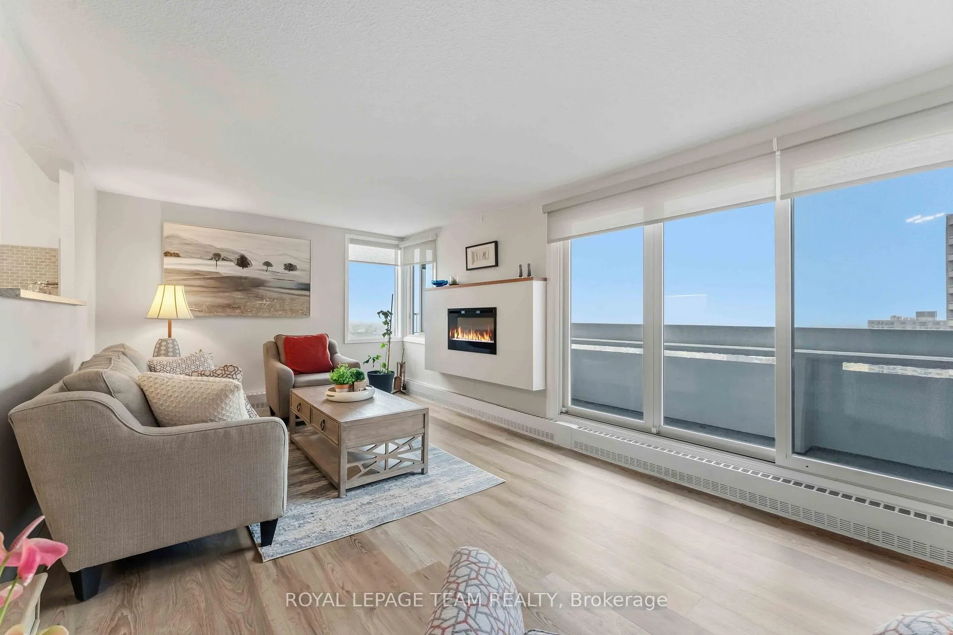 Photo 10 of Unit 2106, 1081 Ambleside Drive, Ottawa, Woodroffe — HOMEH