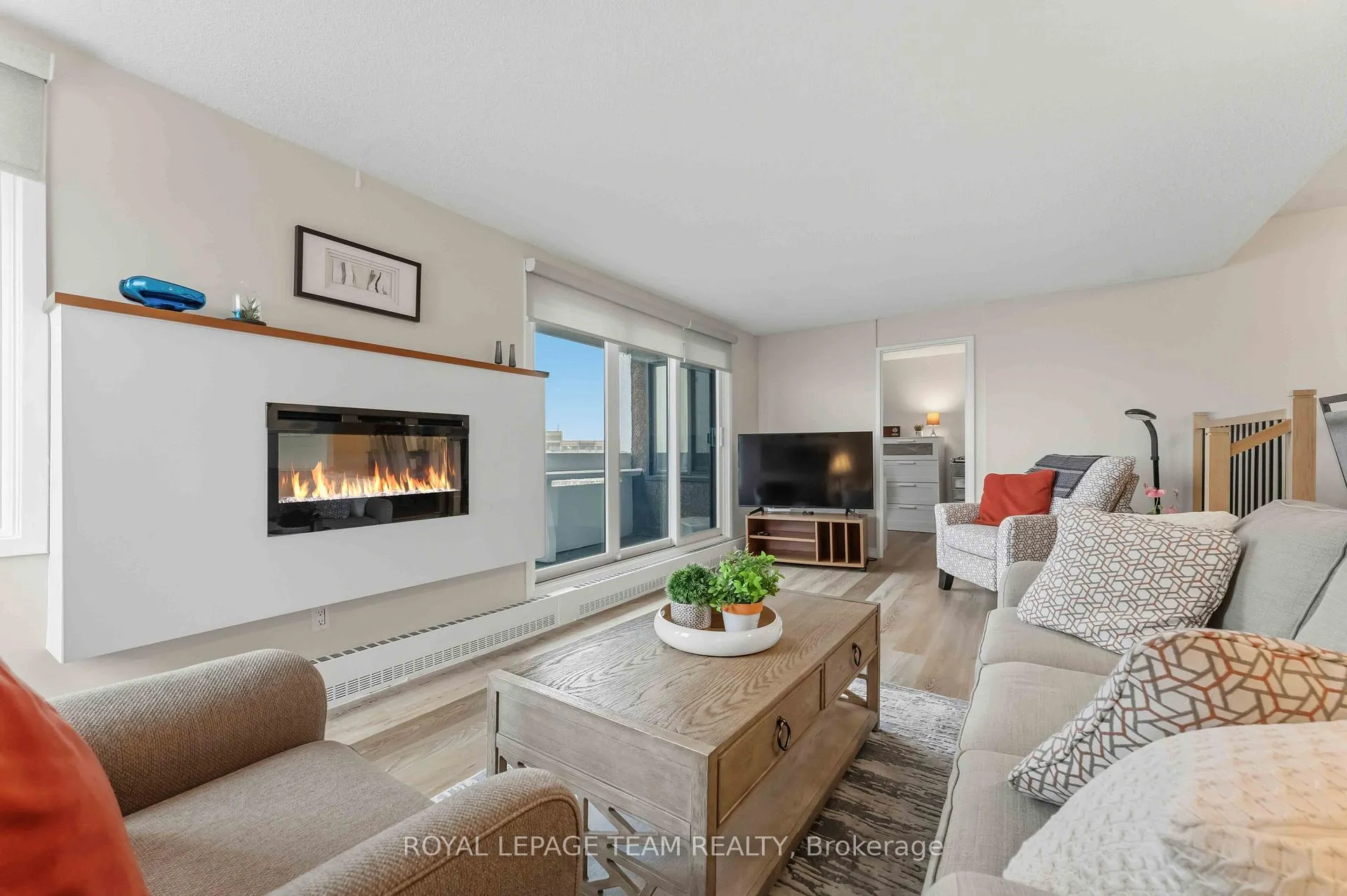 Photo 12 of Unit 2106, 1081 Ambleside Drive, Ottawa, Woodroffe — HOMEH
