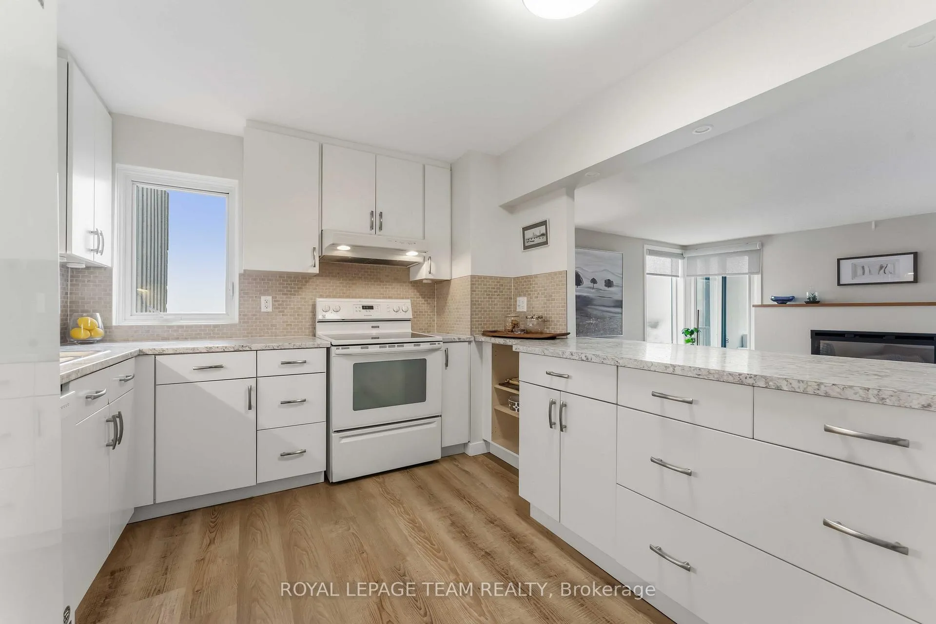 Photo 15 of Unit 2106, 1081 Ambleside Drive, Ottawa, Woodroffe — HOMEH