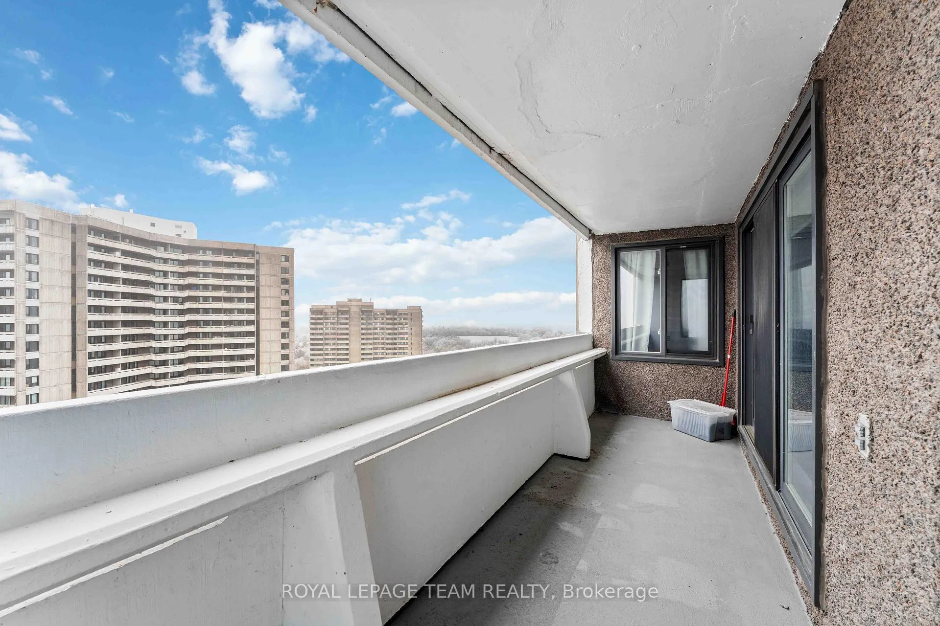 Photo 27 of Unit 2106, 1081 Ambleside Drive, Ottawa, Woodroffe — HOMEH