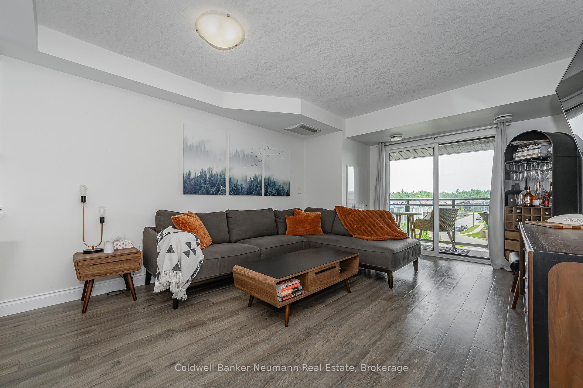 Photo 9 of Unit 403, 17 Kay Crescent, Guelph, Pineridge/Westminster Woods — HOMEH