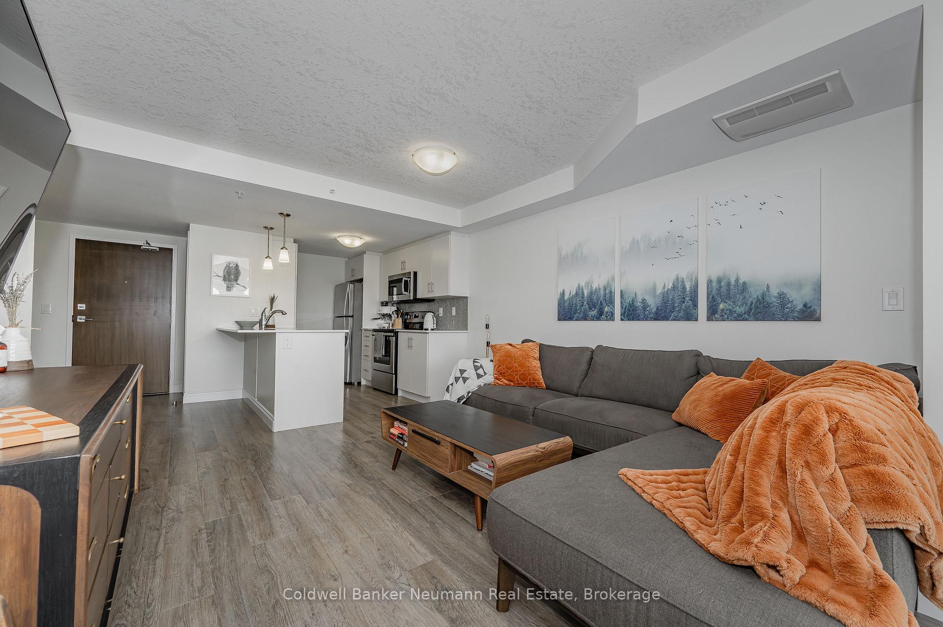 Photo 11 of Unit 403, 17 Kay Crescent, Guelph, Pineridge/Westminster Woods — HOMEH