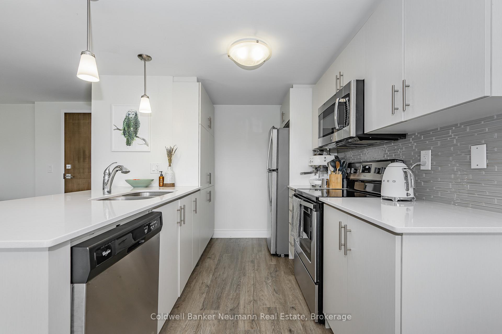 Photo 17 of Unit 403, 17 Kay Crescent, Guelph, Pineridge/Westminster Woods — HOMEH