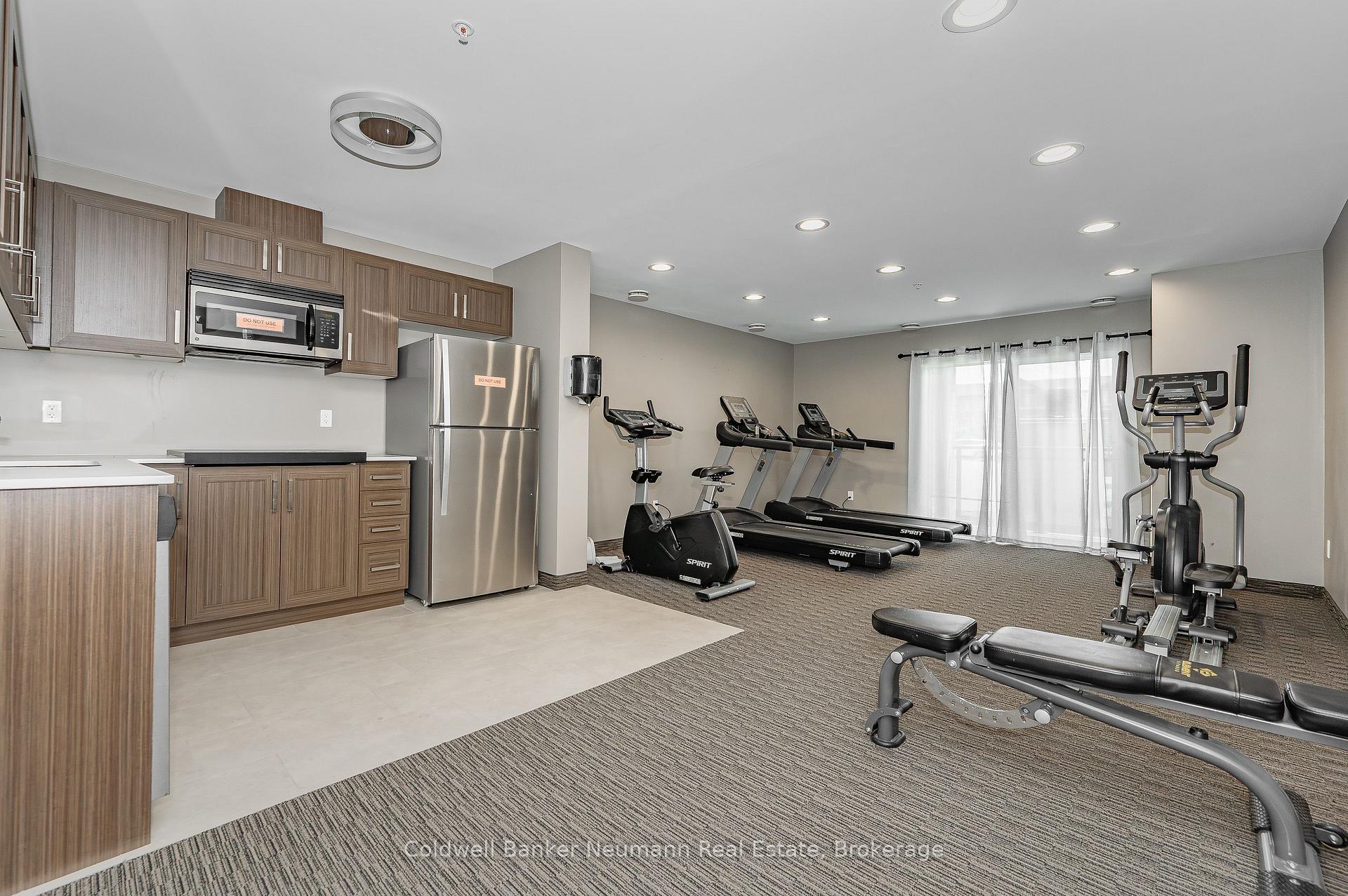 Photo 32 of Unit 403, 17 Kay Crescent, Guelph, Pineridge/Westminster Woods — HOMEH